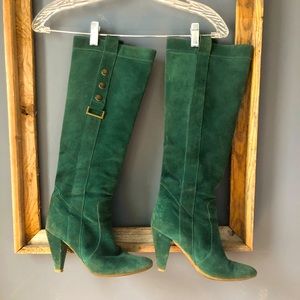Vintage suede Forrest green boots